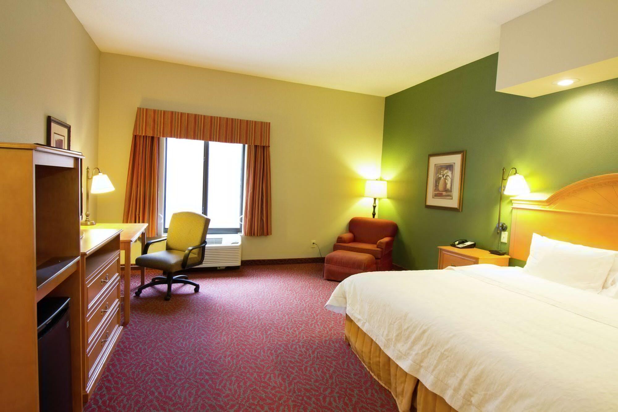 Hampton Inn Norfolk Exterior photo